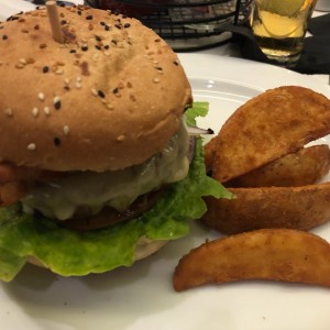 HAMBURGUESA AMERICANA / AMERICAN BURGER