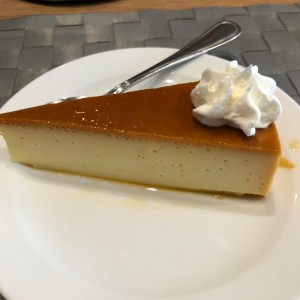 FLAN DE LA CASA / HOUSE FLAN