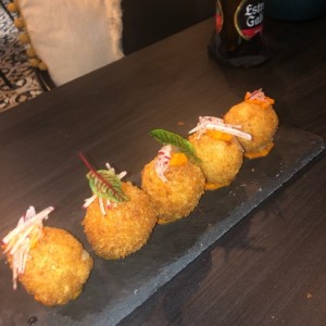 Yuca rellenas de quso