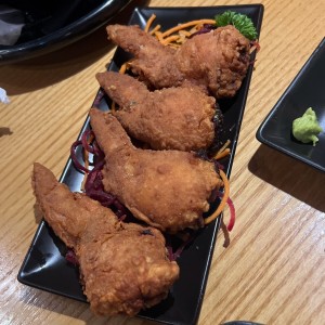 Gyozas wings