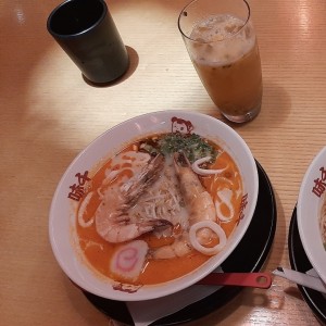 ebi seafood ramen