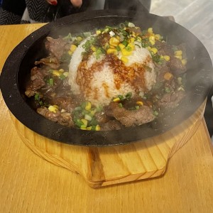 Arroces - Beef Sizzling Teppan