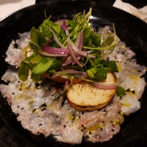 carpaccio de corvina