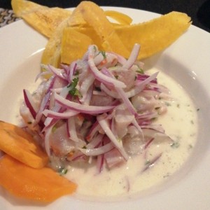 Ceviche de corvina fresco