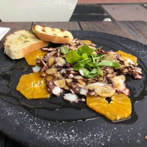 Carpaccio de pulpo 