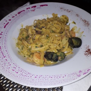 Linguini de Mariscos