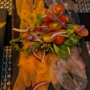 carpaccio de salmon y robalo