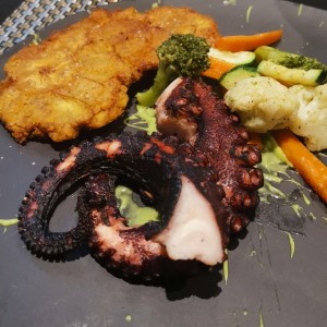 pulpo al grill