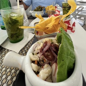 Ceviche de corvina y mojiton con maracuya 