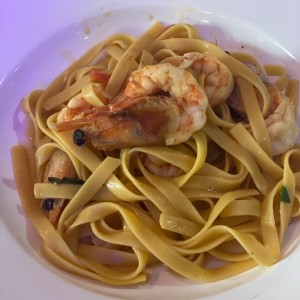 Pastas - Fetuccini con Langostinos