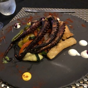 Pulpo A La Parrillada