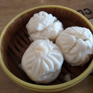 Ham pao de puerco asado