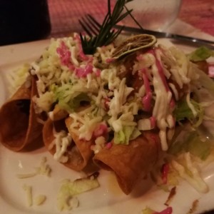 taquitos dorados