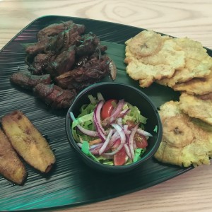 Bistec encebollado