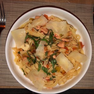 PASTA - Taggliatelle Capresse con Salmon