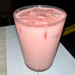 Jugo de sandia con leche 