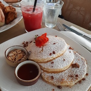 TOASTS + PANCAKES - Brasserie Pancakes