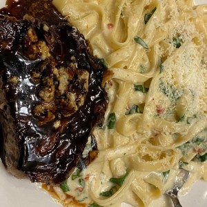 Carnes - Steak Gorgonzola-Alfredo