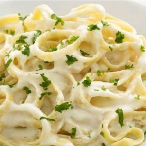 Fettuccine Alfredo