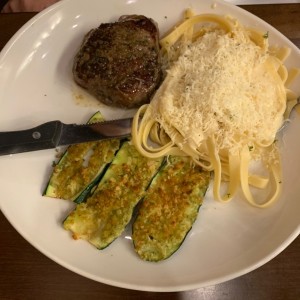 filete de res con pasta y zucchini