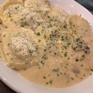 creme raviolis hongos portobello