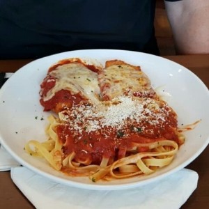 Chicken Parmigiana Cena