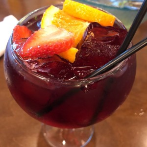 Berry sangria