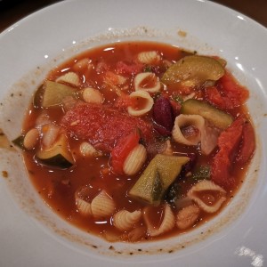 sopa de minestrones