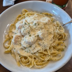 Amazing Alfredos - Shrimp Alfredo