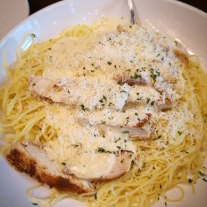 chicken Alfredo 10oz