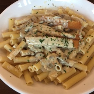 pasta con pollo apanado