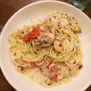 chicken & shrimp carbonara