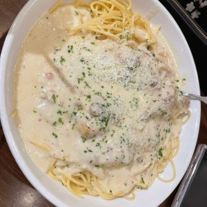 Clasicas Favoritas - Chicken Alfredo