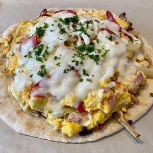 Breakfast pizza 