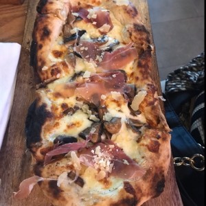 Pizza Bianca