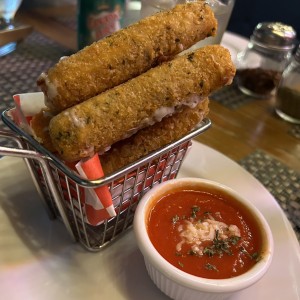 Entradas - Mozzarella Sticks