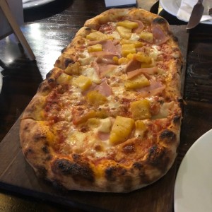 Pizza Hawaiana