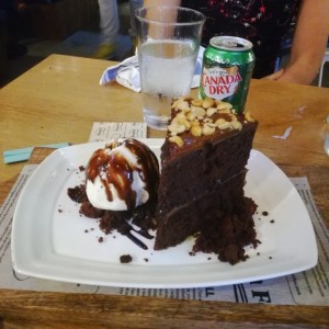 Hot Nutella Cake con Helado