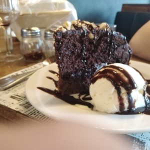 Hot Nutella Cake con Helado