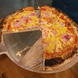 Pizza Hawaiana