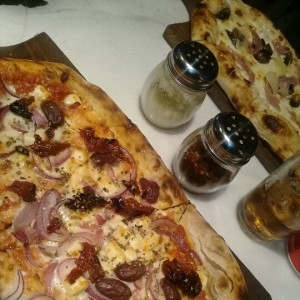 Pizza Griega