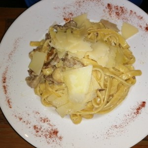 Fettuccini Aglio e Olio