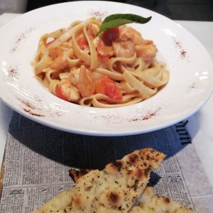 Fettuccini Gamberi Rosse