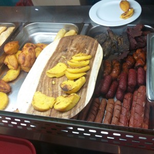 torrejita, empanadas, chorizos