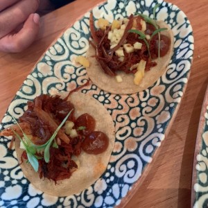 Tacos de cochinita 