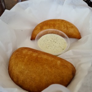 Empanadas de Costilla de Puerco 