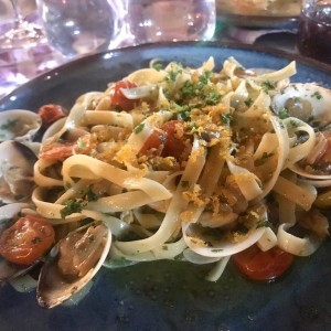 Fetuccine Vongole e Botarga