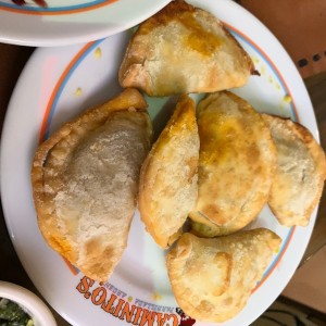 Picadas - Empanadas copetines