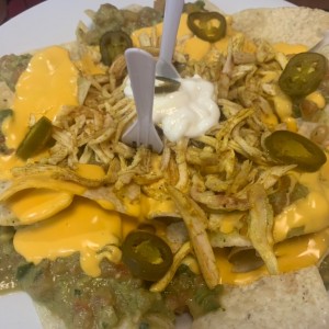 Nachos de pollo 