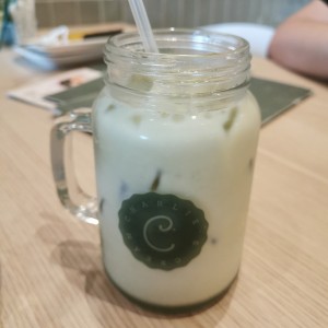 Ice matcha latte